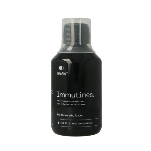 Fles LifeAid Immutines grootverpakking 250 ml met doseerdop, marien plasma uit de Beringzee rijk aan natuurlijke mineralen en spoorelementen.