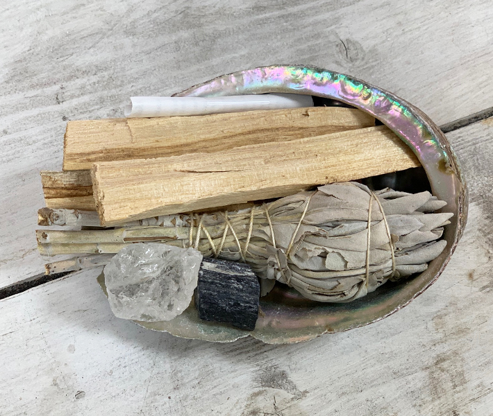 Abalone smudge kit