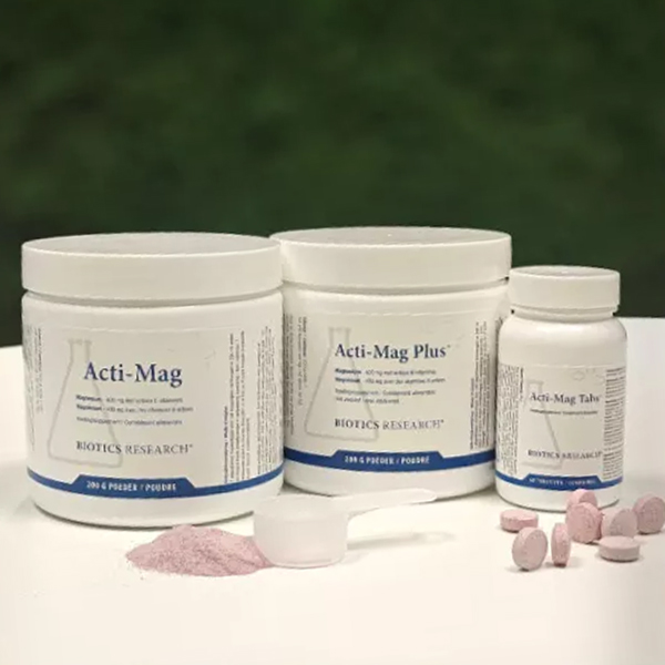 Acti-Mag magnesiumpoeder – Biotics Research), in neutrale en bessensmaak of in tabletvorm.